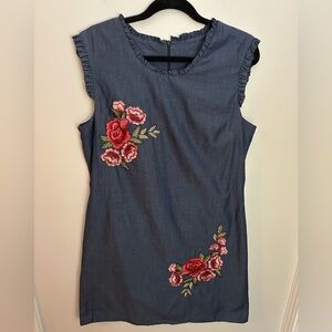 Toscano Floral Embroidered Dress Size 6 EUC